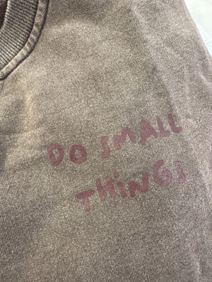 Bild in Slideshow öffnen, Sweater „Do small things…“
