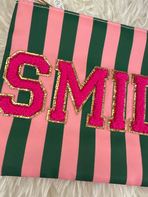 Bild in Slideshow öffnen, Schminktasche Smile
