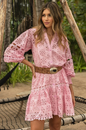 Miss June Lochspitz Kleid Oriana
