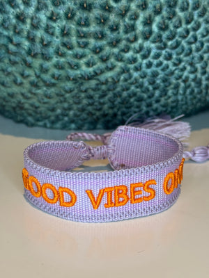 Bild in Slideshow öffnen, Textil Armband
