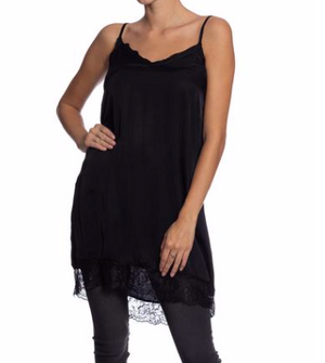 Bild in Slideshow öffnen, Long Top Sindy
